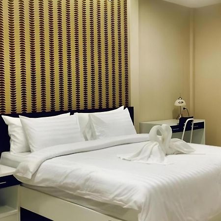 Med Room Korat Nakhonratchasima Eksteriør bilde