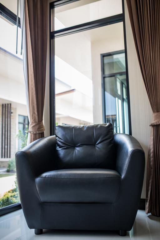 Med Room Korat Nakhonratchasima Rom bilde