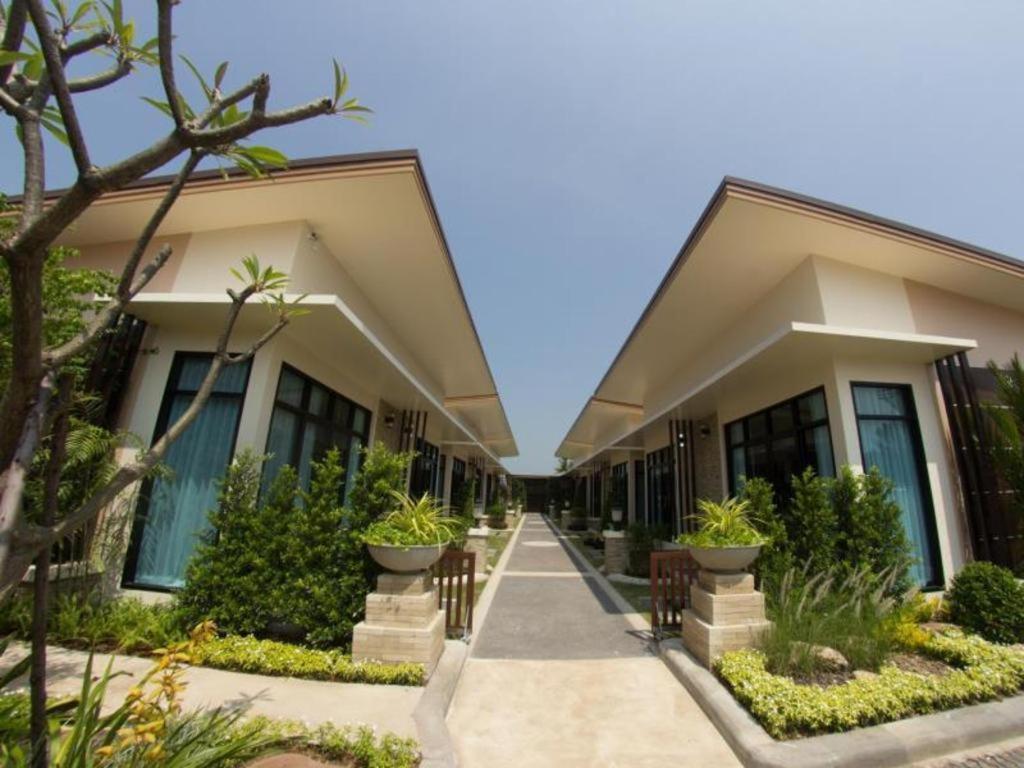 Med Room Korat Nakhonratchasima Eksteriør bilde