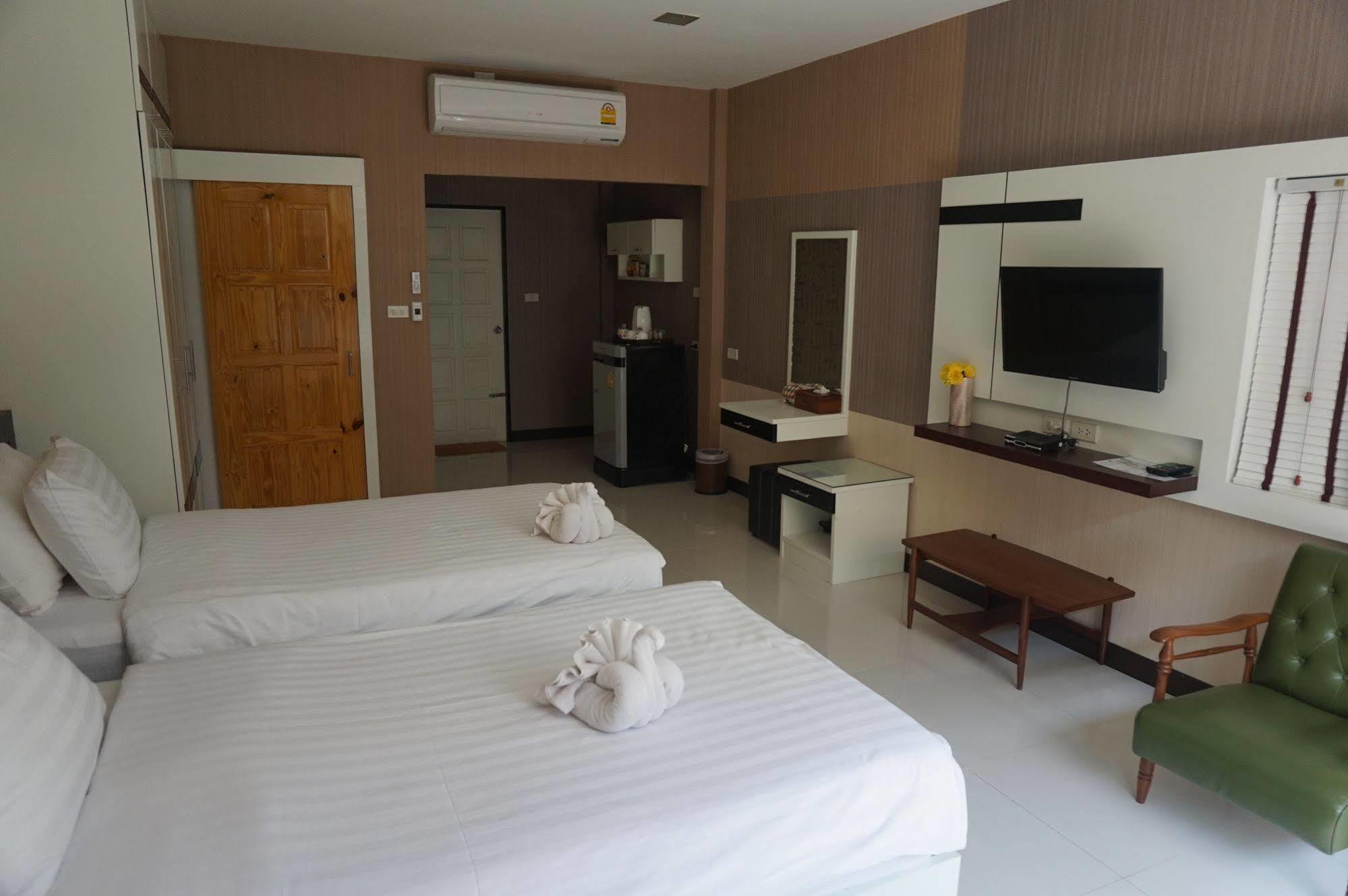 Med Room Korat Nakhonratchasima Eksteriør bilde